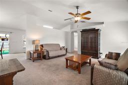 Picture of 12370 SE 100Th Court, Belleview, FL 34420