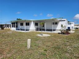 Picture of 5515 Denmark Drive, Bradenton, FL 34207