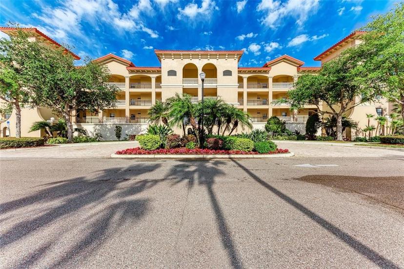 Picture of 7710 Lake Vista Court Unit 407, Lakewood Ranch FL 34202