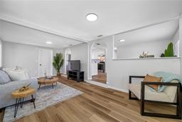 Picture of 7250 12Th Street N, St Petersburg, FL 33702