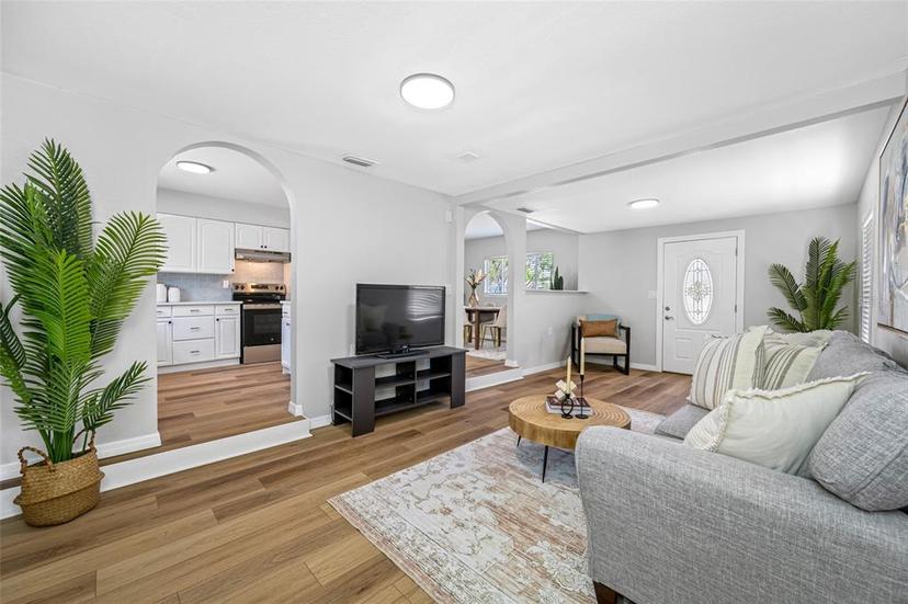 Picture of 7250 12Th Street N, St Petersburg FL 33702