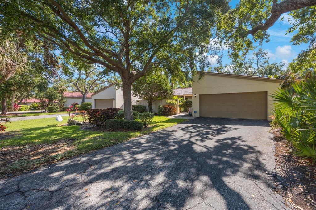 Picture of 6407 Quail Hollow Place, Bradenton, FL 34210