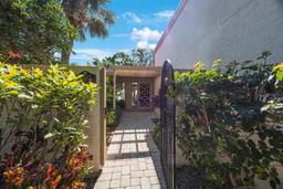 Picture of 6407 Quail Hollow Place, Bradenton, FL 34210