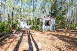 Picture of 7460 SE 51St Way, Trenton, FL 32693