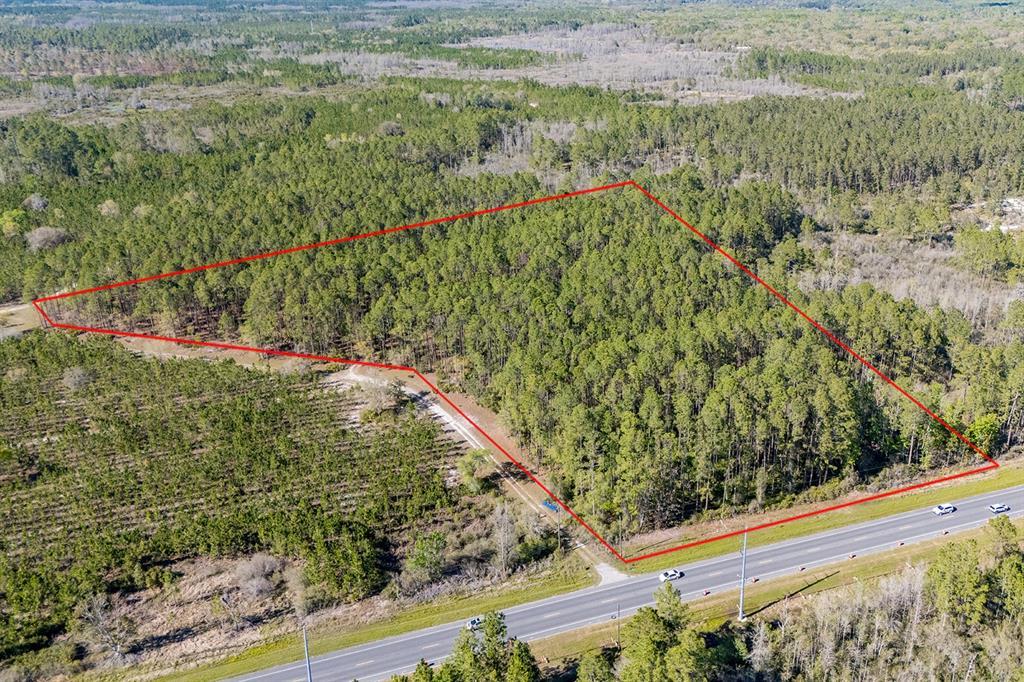 Picture of 7460 SE 51St Way, Trenton, FL 32693