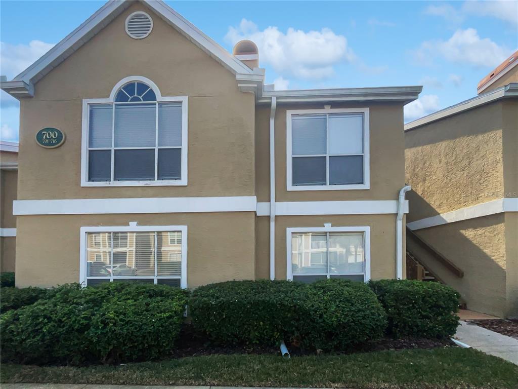 Picture of 9481 Highland Oak Drive Unit 703, Tampa, FL 33647