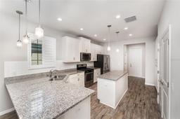 Picture of 5710 Colony Glen Road, Lithia, FL 33547
