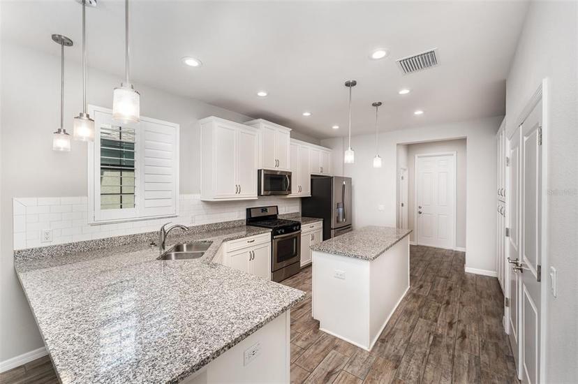 Picture of 5710 Colony Glen Road, Lithia FL 33547