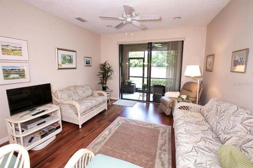 Picture of 4069 Overture Circle Unit 341, Bradenton FL 34209