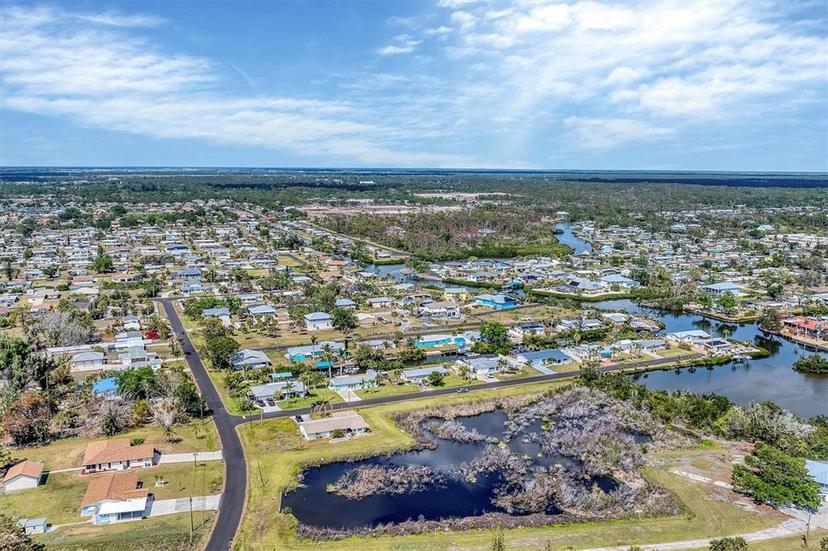 Picture of 1010 Haste Lane, Englewood FL 34223