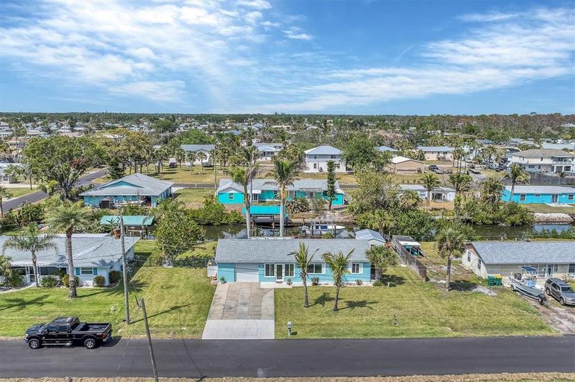 Picture of 1010 Haste Lane, Englewood FL 34223