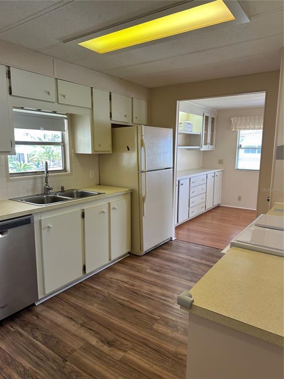 Picture of 2020 E Lake Drive Unit Ge, Zellwood FL 32798