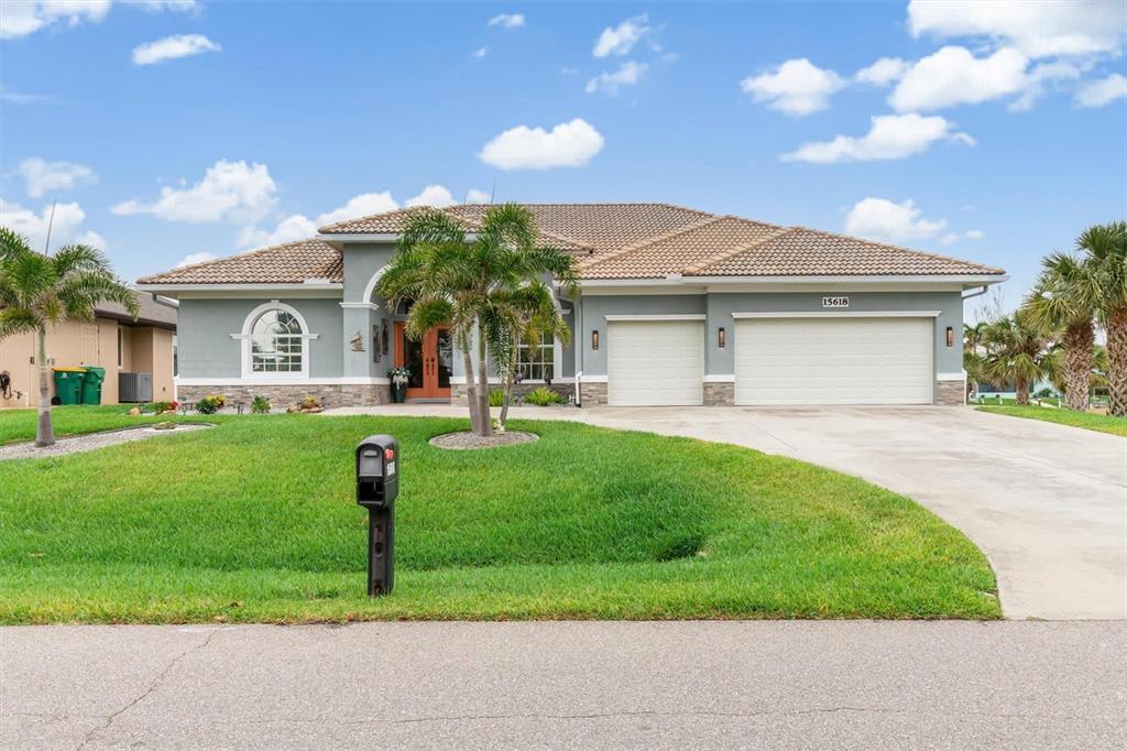 Picture of 15618 Aqua Circle, Port Charlotte, FL 33981