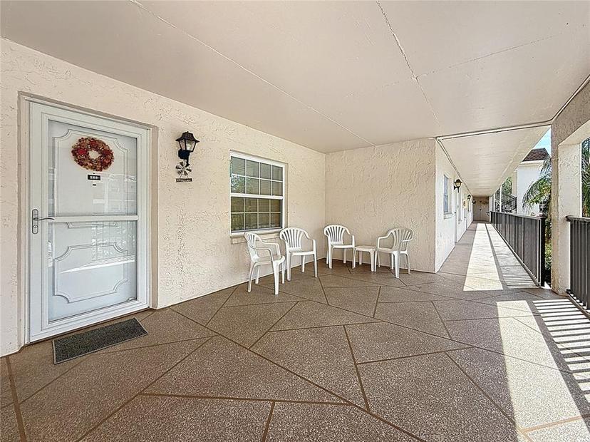 Picture of 861 Maple Court Unit 205, Dunedin FL 34698