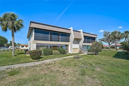 Picture of 1697 Northampton Street Unit 1699-D, Venice, FL 34293
