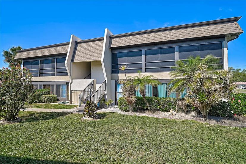 Picture of 1697 Northampton Street Unit 1699-D, Venice FL 34293