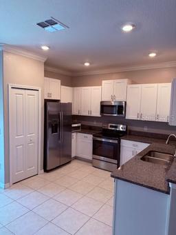 Picture of 2136 Cerulean Sky Way, Lutz, FL 33558