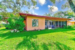 Picture of 1895 Lake Judy Lee Drive, Largo, FL 33771