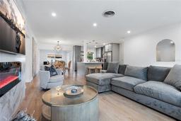 Picture of 2913 Ponce De Leon Way S, St Petersburg, FL 33712