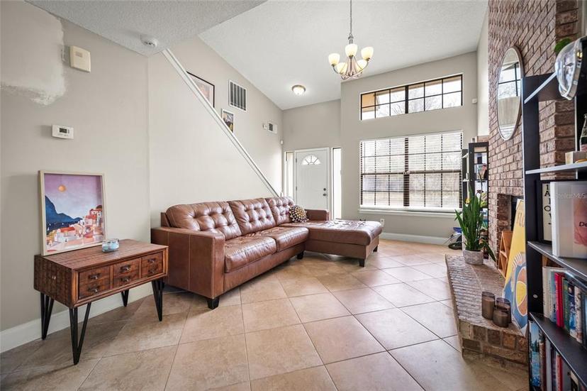 Picture of 8135 Settlers Landing Trail N, Jacksonville FL 32244
