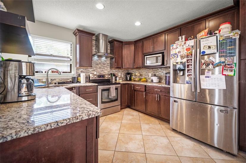Picture of 8135 Settlers Landing Trail N, Jacksonville FL 32244