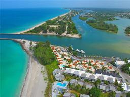 Picture of 1555 Tarpon Center Drive Unit 156, Venice, FL 34285