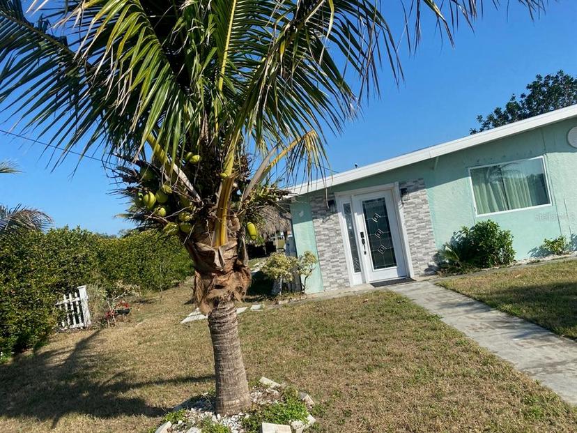 Picture of 471 Sharon Cir, Port Charlotte FL 33952