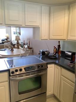 Picture of 1104 Illinois Avenue, St Cloud, FL 34769