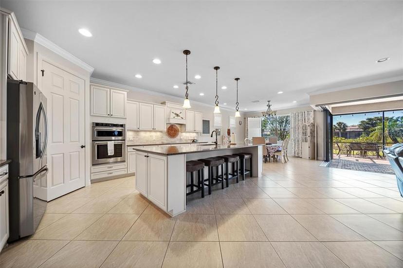 Picture of 13897 Umbria Street, Venice FL 34293