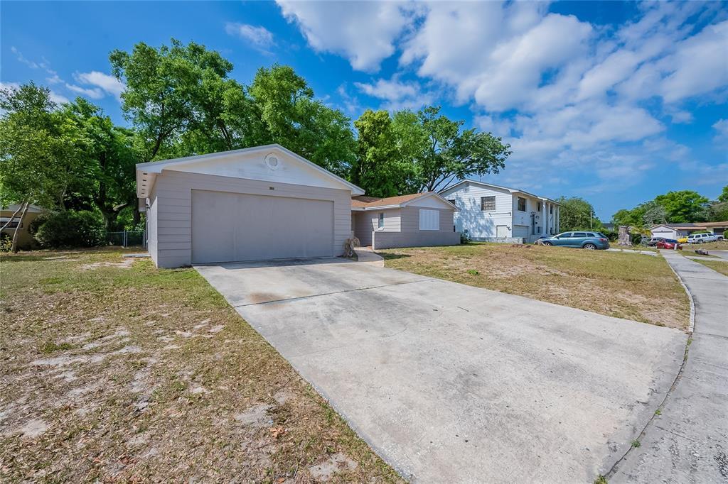 Picture of 6586 Kreidt Drive, Orlando, FL 32818