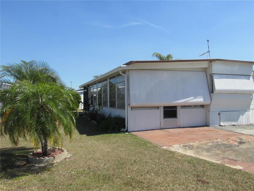 Picture of 10 Red Quill Circle, Lake Wales FL 33898