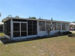 Picture of 10 Red Quill Circle, Lake Wales, FL 33898