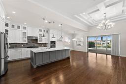 Picture of 10739 Royal Cypress Way, Orlando, FL 32836