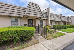 Picture of 1002 Cordova Green, Seminole, FL 33777