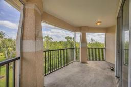 Picture of 5180 Northridge Road Unit 312, Sarasota, FL 34238