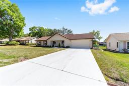 Picture of 3303 NW 44Th Terrace, Ocala, FL 34482