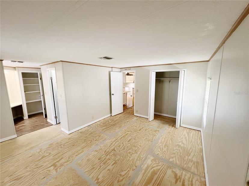 Picture of 605 Michigan Boulevard Unit 107, Dunedin FL 34698
