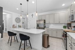 Picture of 944 Flyer Street, Orange City, FL 32763