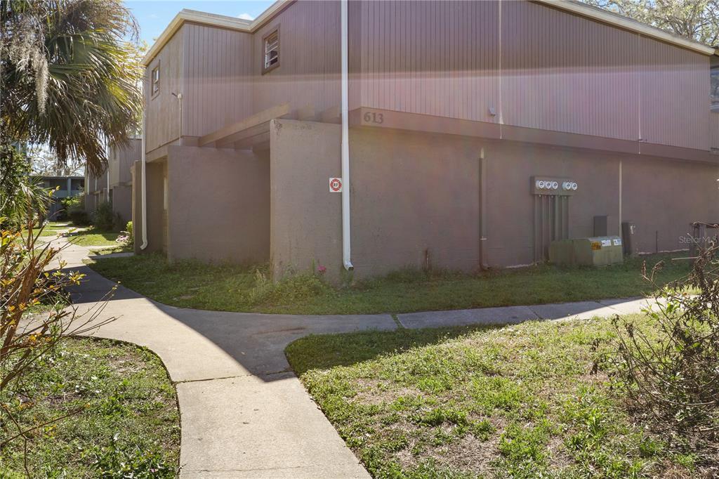 Picture of 613 SW 75Th Street Unit 101, Gainesville, FL 32607