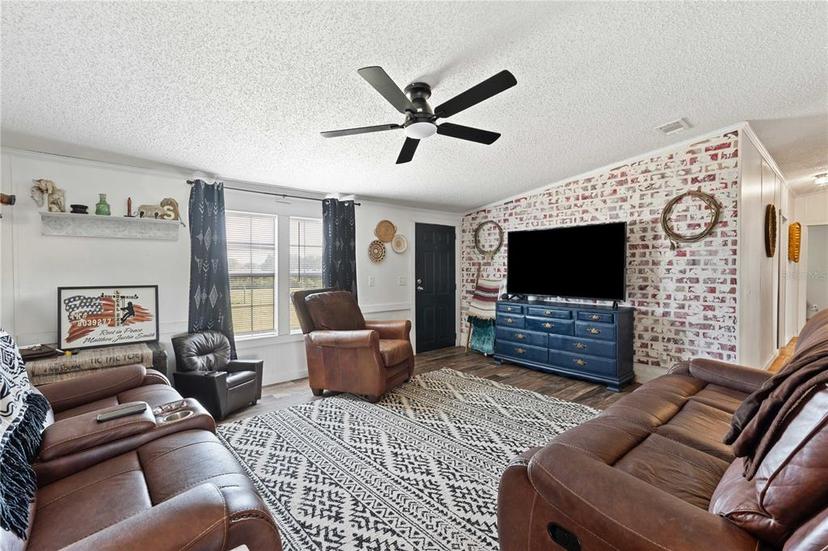 Picture of 8146 Cr 614A, Bushnell FL 33513