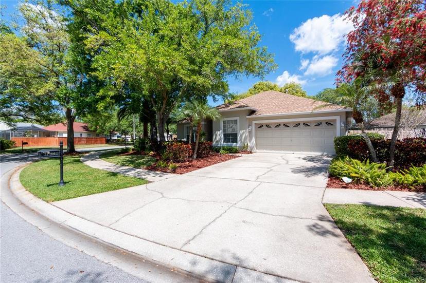 Picture of 11704 Derbyshire Drive, Tampa FL 33626