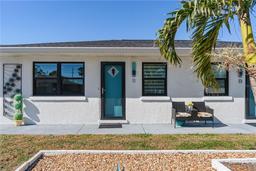 Picture of 11 1St Street E, Nokomis, FL 34275