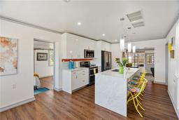Picture of 11 1St Street E, Nokomis, FL 34275