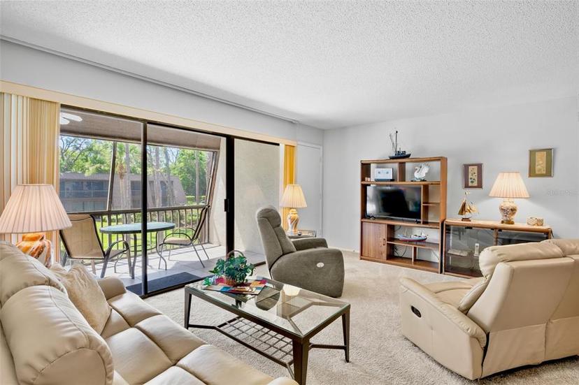 Picture of 4632 Ringwood Meadow Unit 28, Sarasota FL 34235
