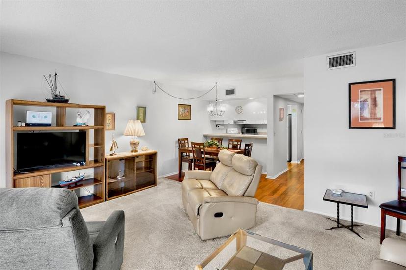 Picture of 4632 Ringwood Meadow Unit 28, Sarasota FL 34235