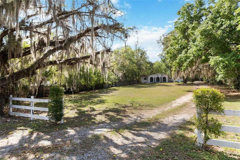 Picture of 6418 Quarter Horse Lane, Orlando FL 32818