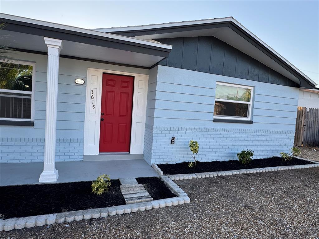 Picture of 3615 Kingsbury Drive, Holiday, FL 34691