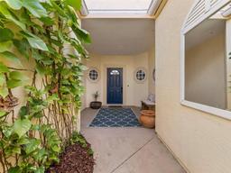 Picture of 9027 Saint Andrews Way, Mount Dora, FL 32757