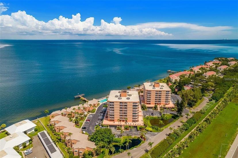 Picture of 7430 Sunshine Skyway Lane S Unit 305, St Petersburg FL 33711