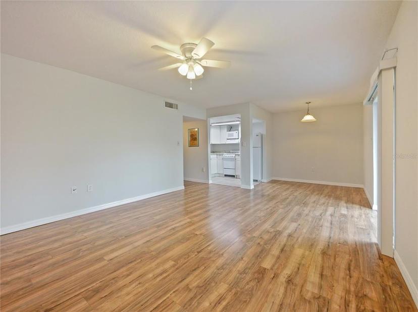 Picture of 2561 N Alafaya Trail Unit 117, Orlando FL 32826